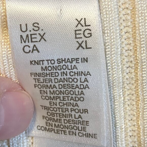 EUC Liz Claiborne Ribbed Sweater Size: XL - Picture 7 of 8